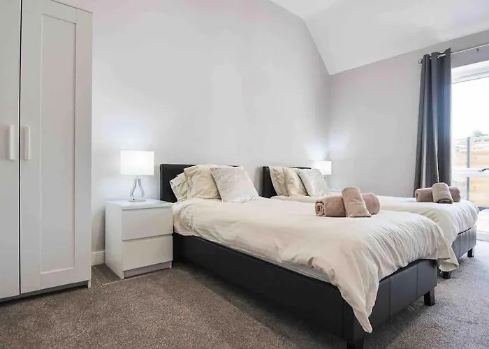 Hoxne Cottages - Poppy Cottage With Private Hot Tub