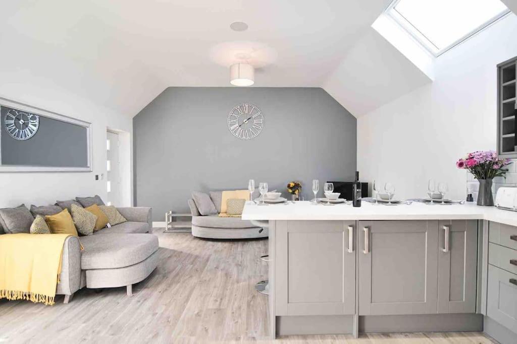 Casa vacanze Hoxne - Poppy With Private Hot Tub *